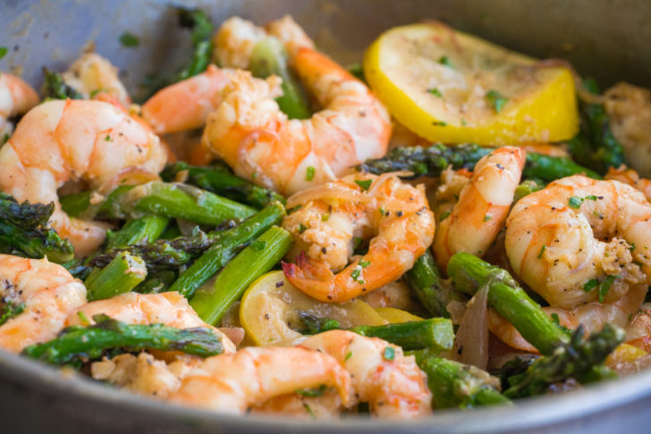15-Minute Garlic Butter Shrimp Pasta